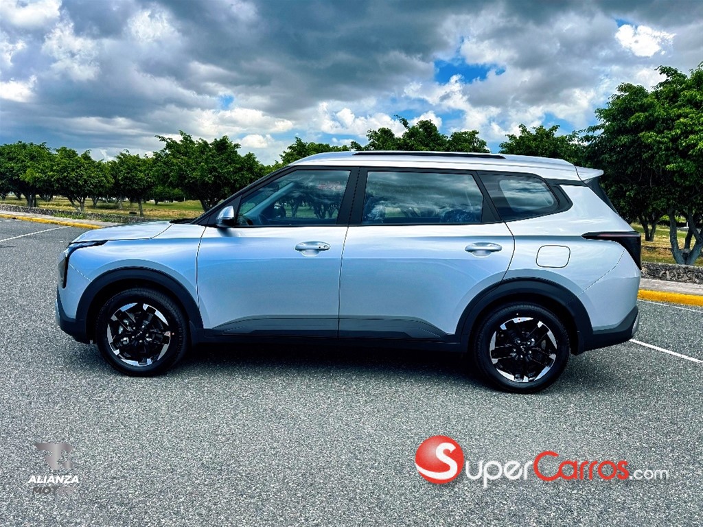 2027 Kia Carens — foto 5 / 12