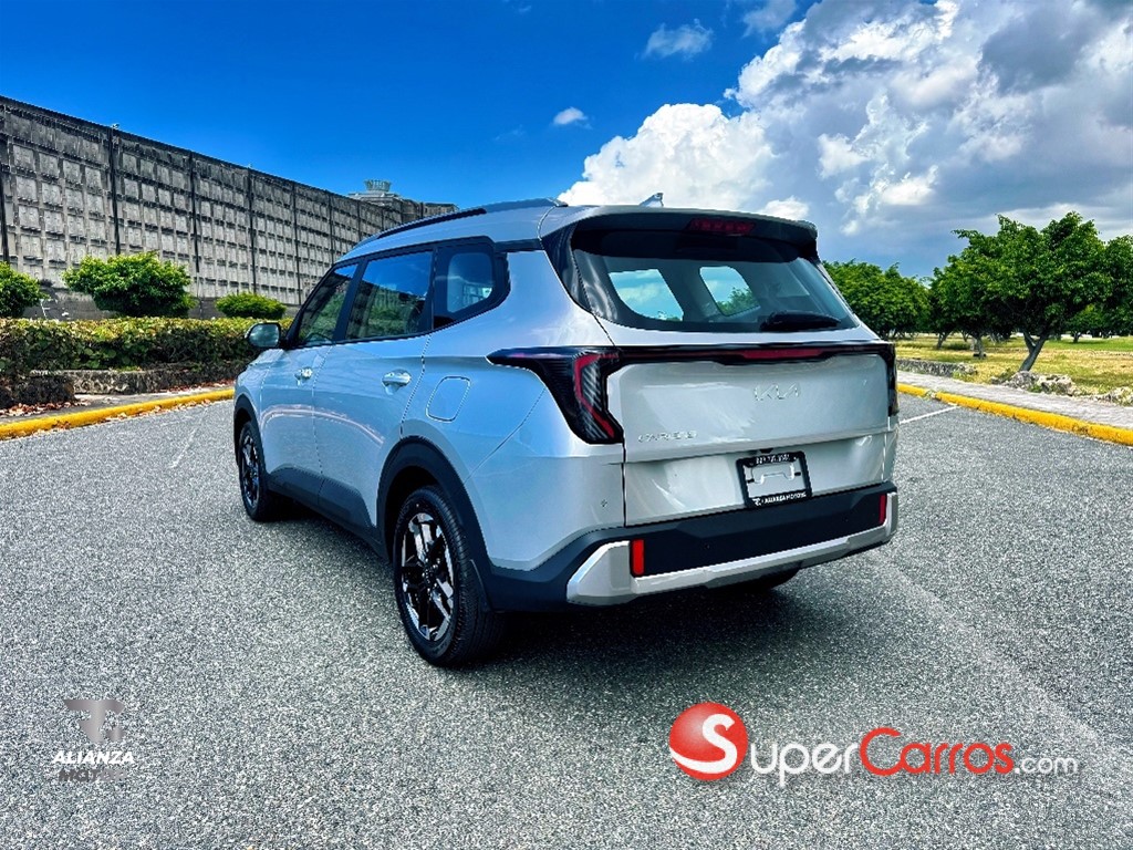 2027 Kia Carens — foto 7 / 12