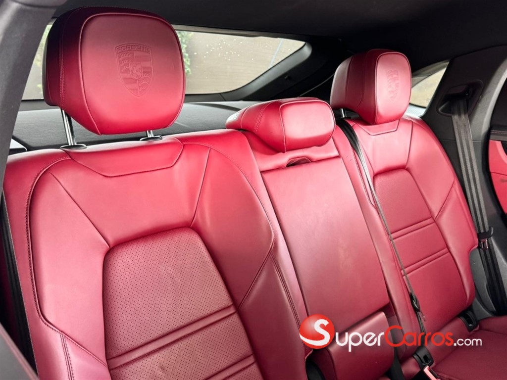 2022 Porsche Cayenne Coupe — foto 10 / 12