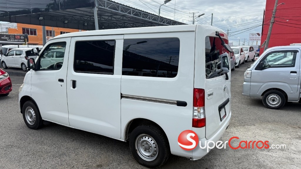 2019 Toyota Town-Ace GL 4WD — foto 4 / 12