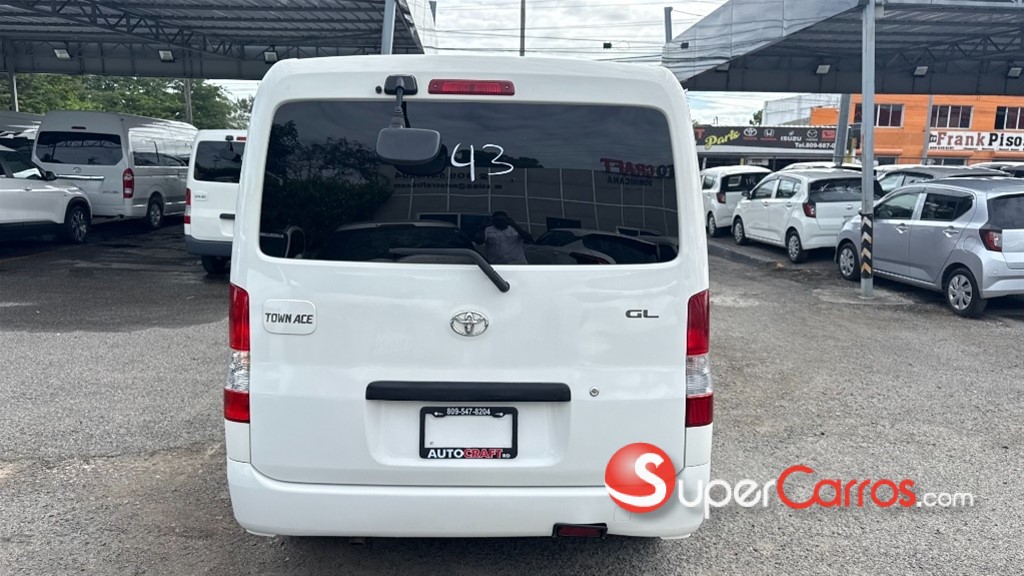 2019 Toyota Town-Ace GL 4WD — foto 8 / 12