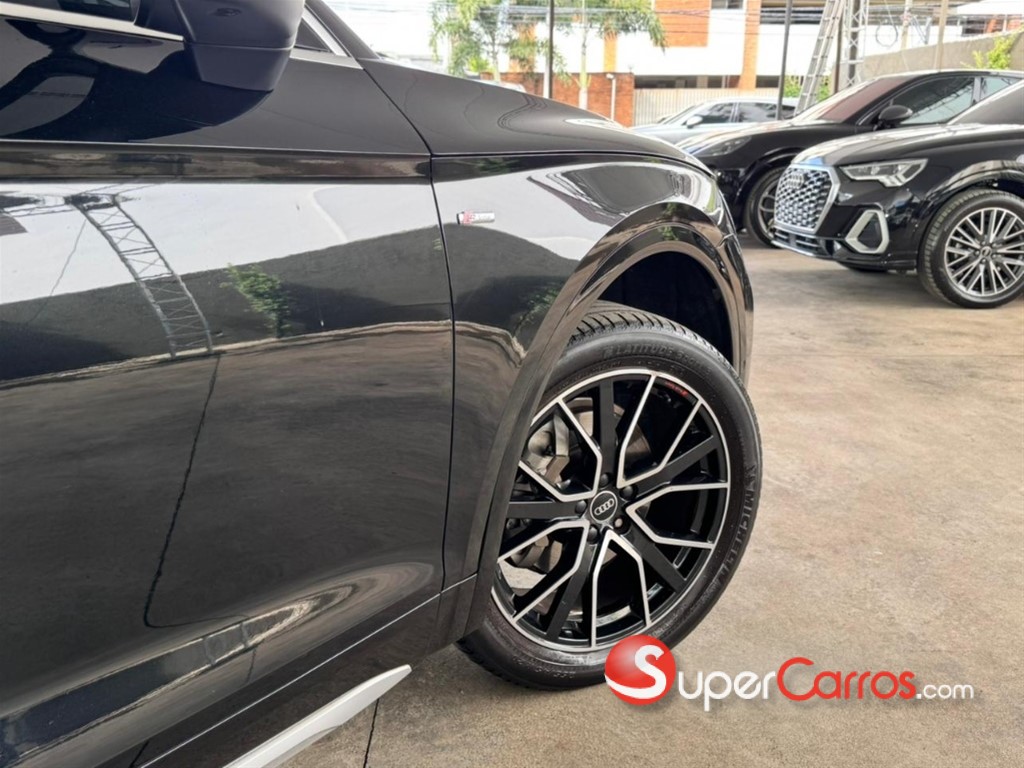2021 Audi Q5 S-Line — foto 11 / 12