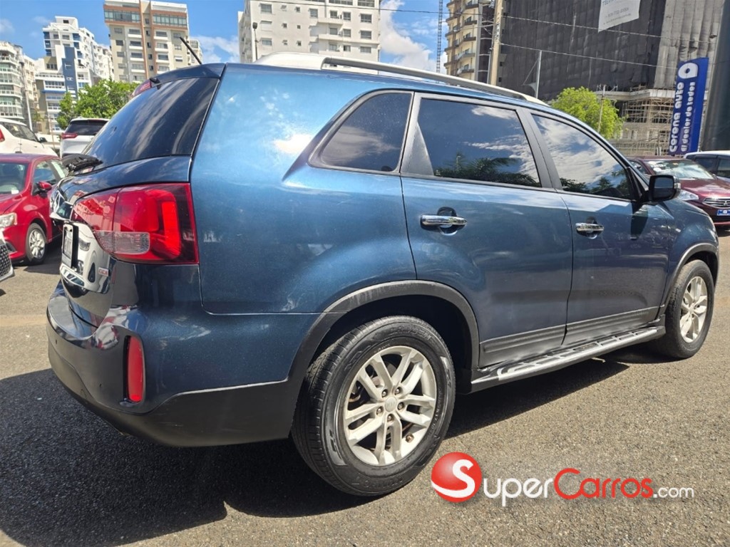 2014 Kia Sorento LX — foto 8 / 11