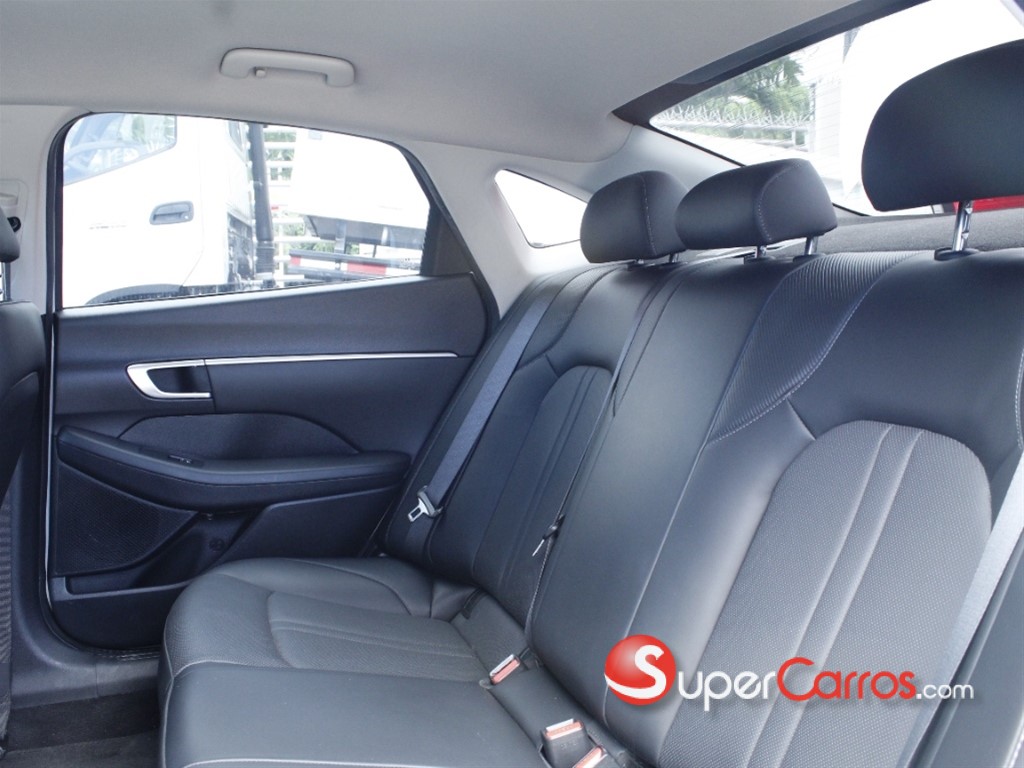 2022 Hyundai Sonata — foto 5 / 9