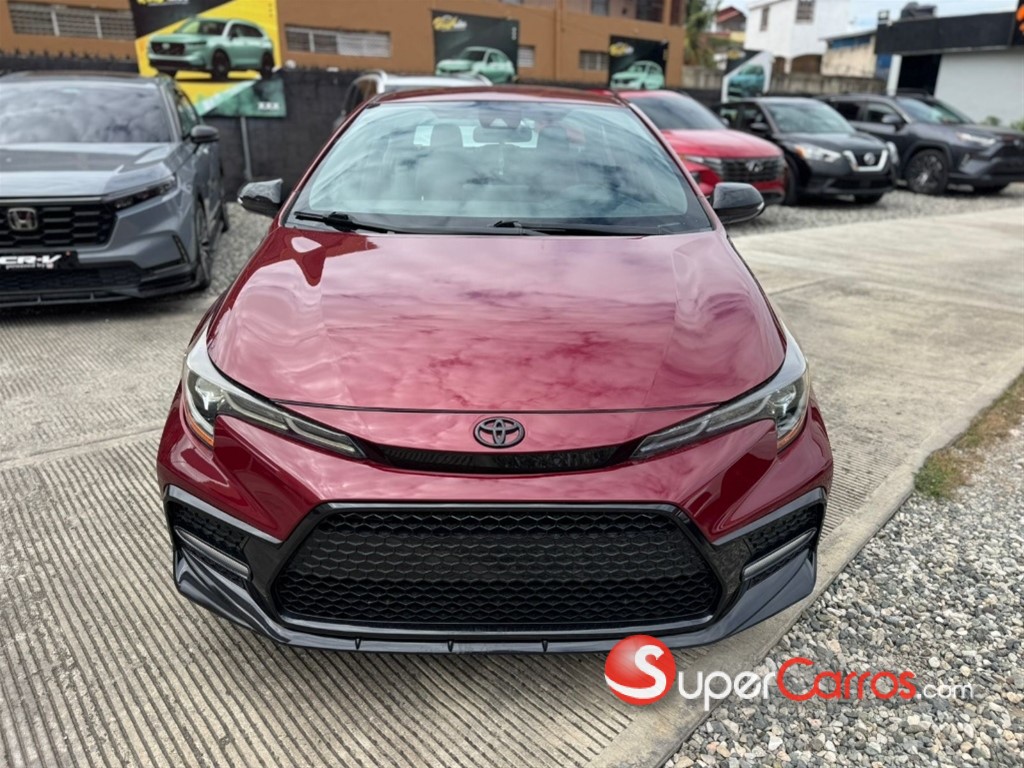 2022 Toyota Corolla SE — foto 2 / 9