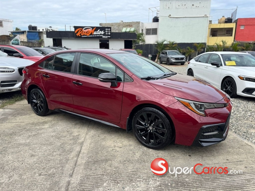 2022 Toyota Corolla SE — foto 3 / 9