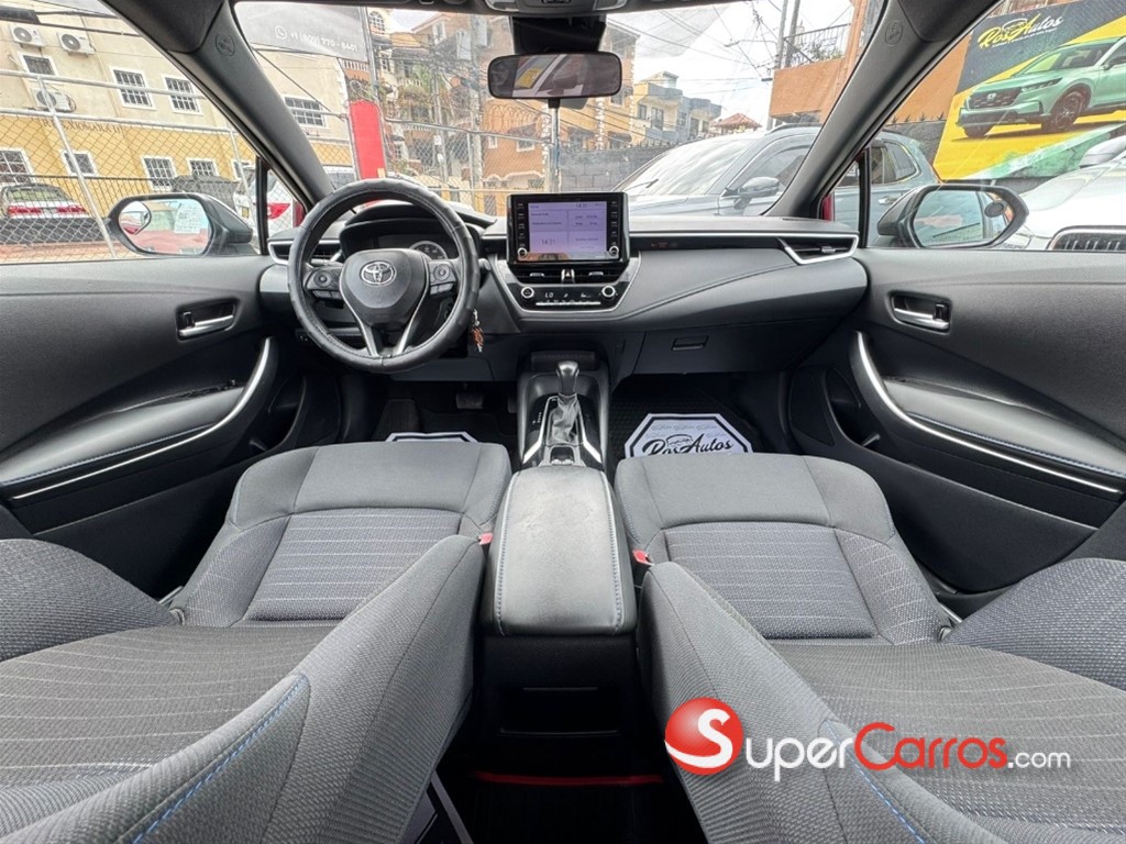 2022 Toyota Corolla SE — foto 8 / 9