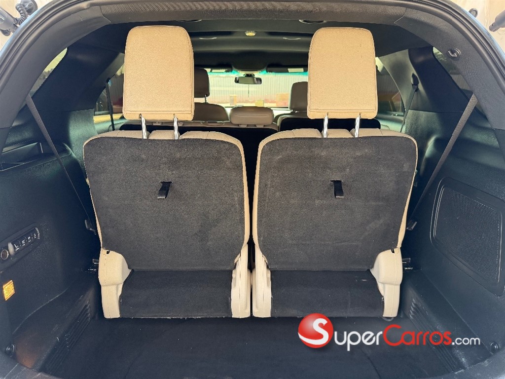 2019 Ford Explorer Limited — foto 6 / 11