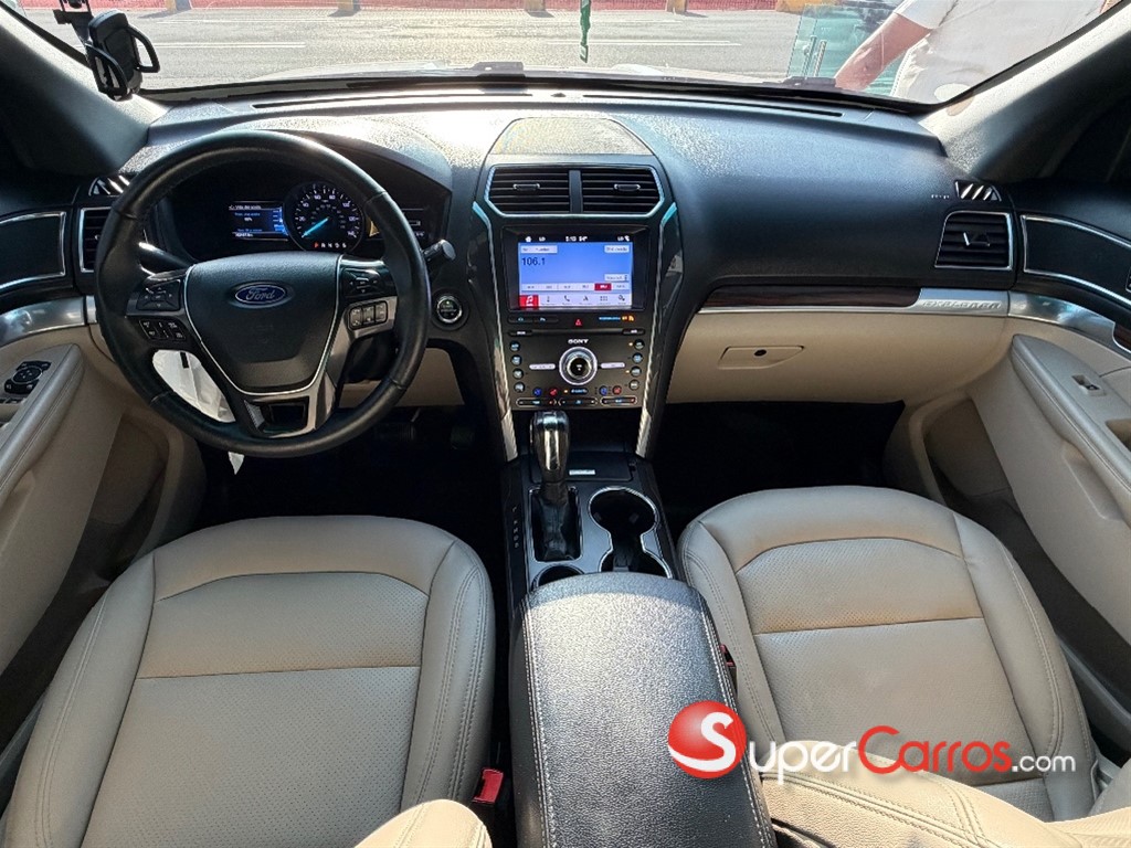 2019 Ford Explorer Limited — foto 8 / 11