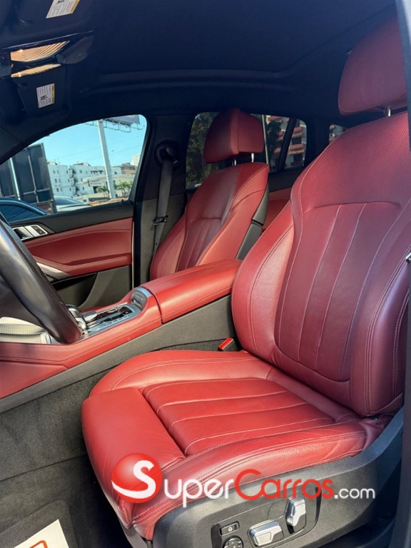 2021 BMW X 6 SDrive40i — foto 7 / 11