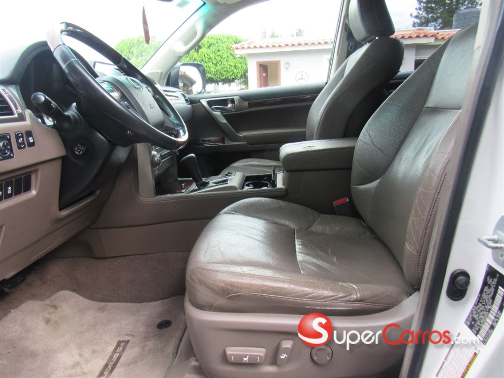 2014 Lexus GX 460 — foto 8 / 12