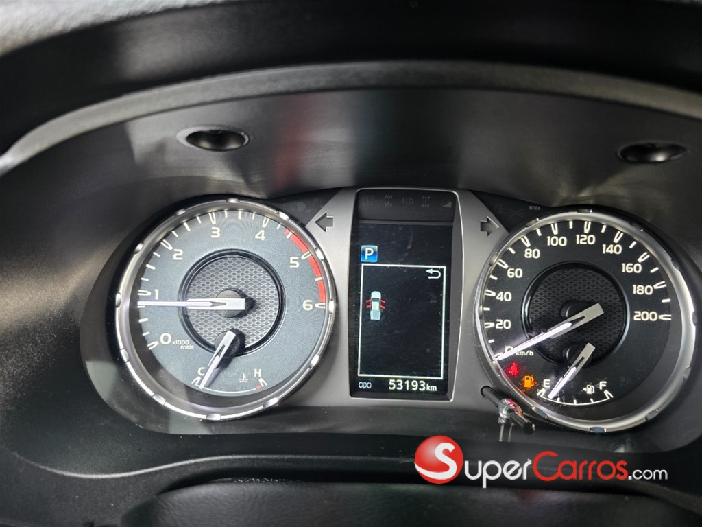 2022 Toyota Hilux 2.4 — foto 10 / 12
