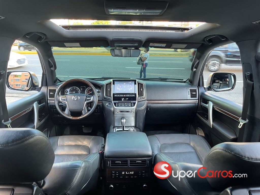 2020 Toyota Land Cruiser 200 VX-R — foto 4 / 12