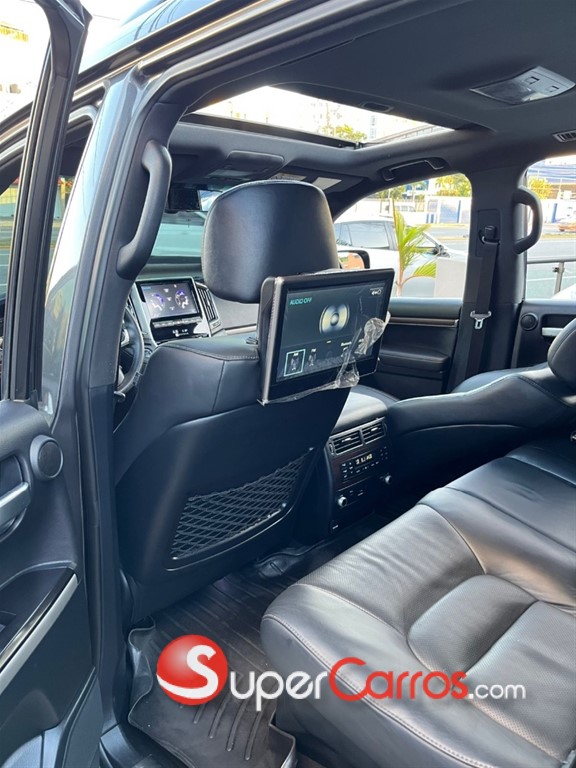 2020 Toyota Land Cruiser 200 VX-R — foto 8 / 12