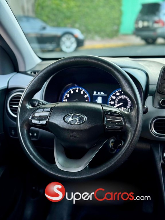 2021 Hyundai KONA — foto 8 / 12
