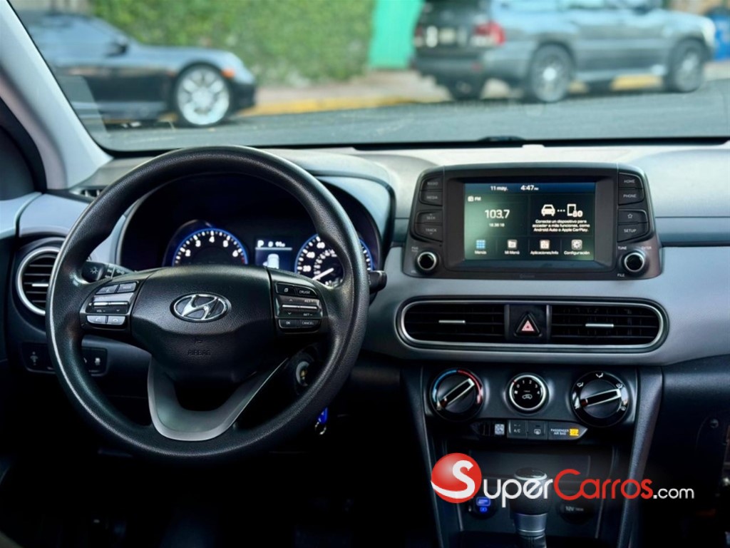 2021 Hyundai KONA — foto 9 / 12