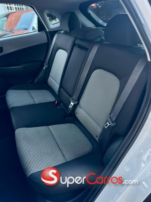 2021 Hyundai KONA — foto 12 / 12