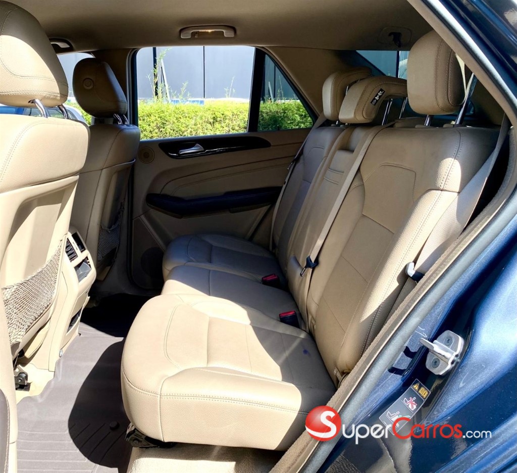 2015 Mercedes-Benz Clase ML 300 4 Matic — foto 4 / 12