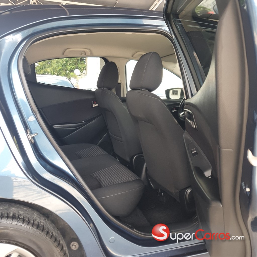 2020 Mazda Demio Sport — foto 8 / 11