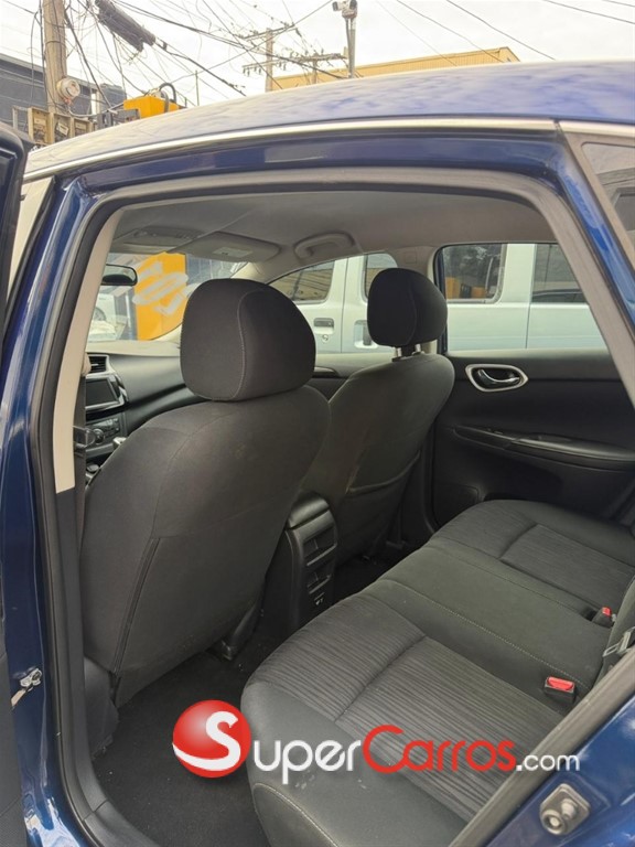 2019 Nissan Sentra — foto 5 / 7