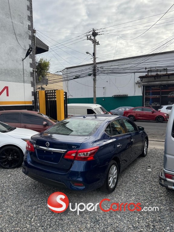 2019 Nissan Sentra — foto 7 / 7