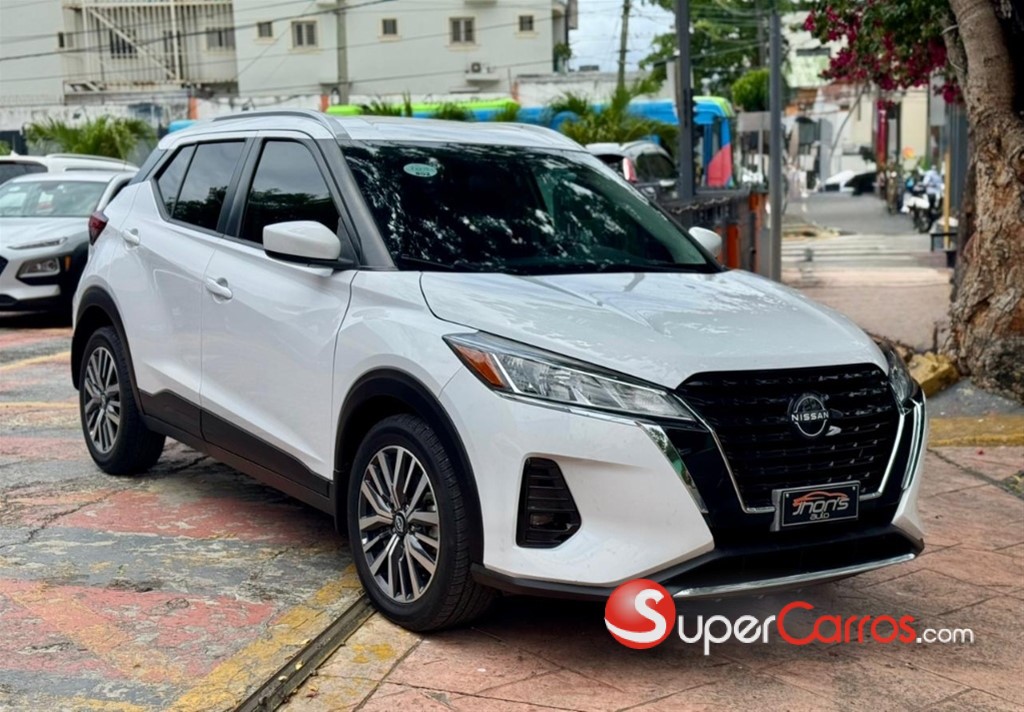 2022 Nissan Kicks SV — foto 3 / 12