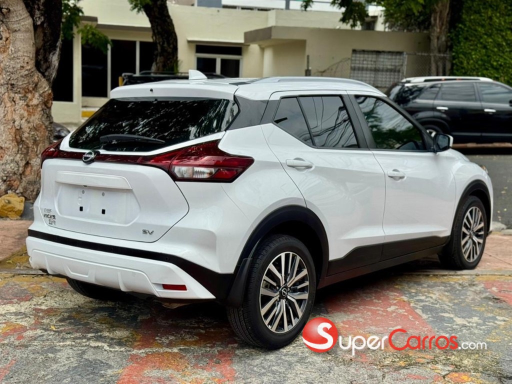 2022 Nissan Kicks SV — foto 4 / 12