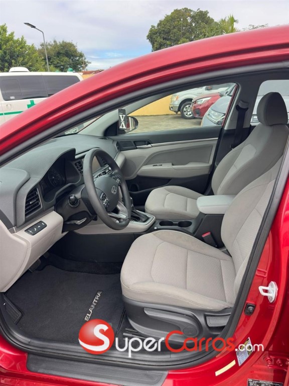 2019 Hyundai Elantra SE — foto 6 / 11