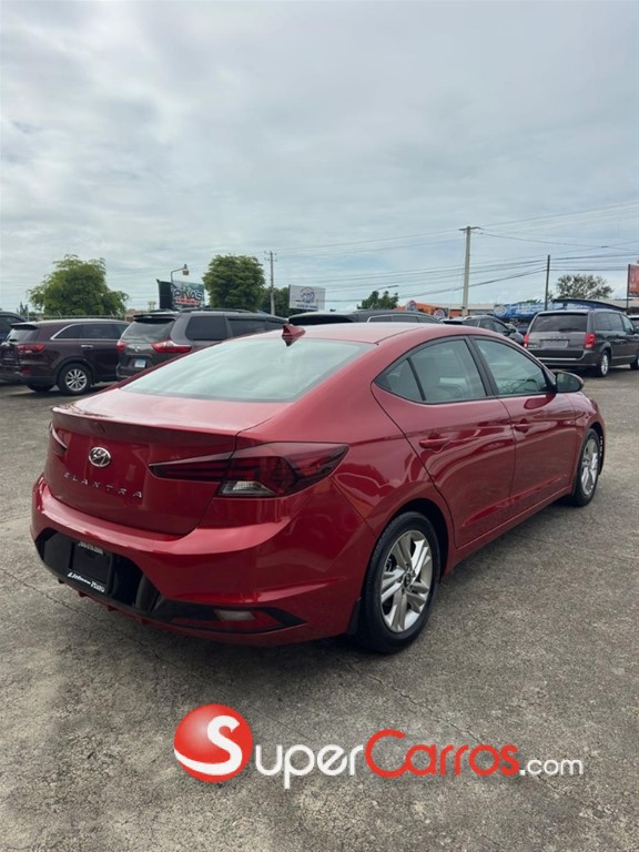2019 Hyundai Elantra SE — foto 9 / 11