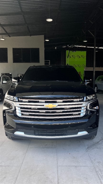 2023 Chevrolet Suburban Highcountry — foto 2 / 12