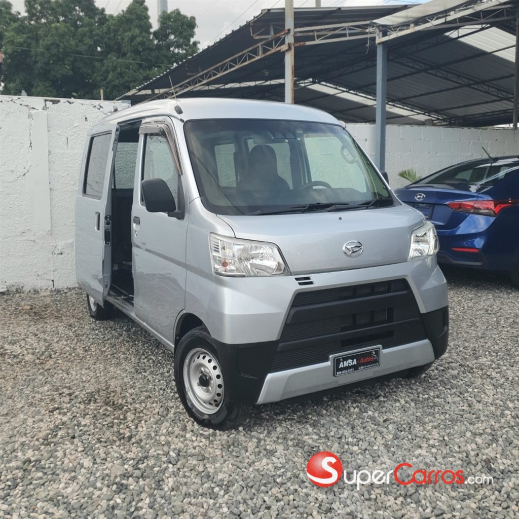 2020 Daihatsu Hijet Minivan