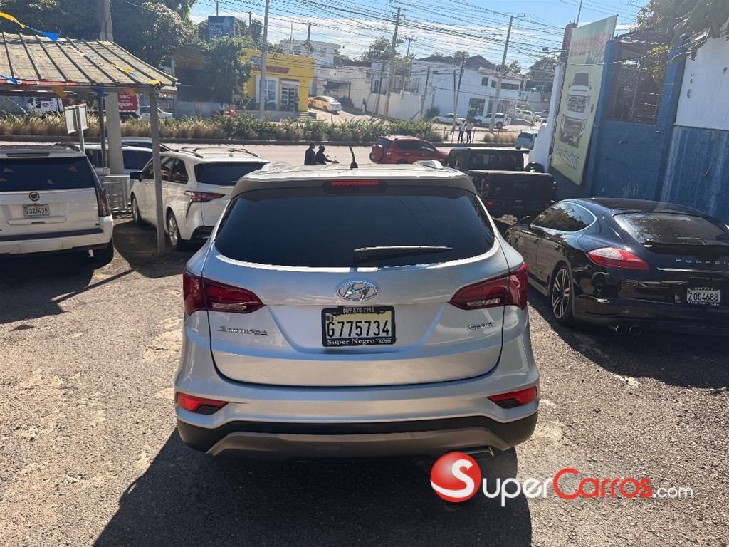 2018 Hyundai Santa Fe — foto 5 / 12