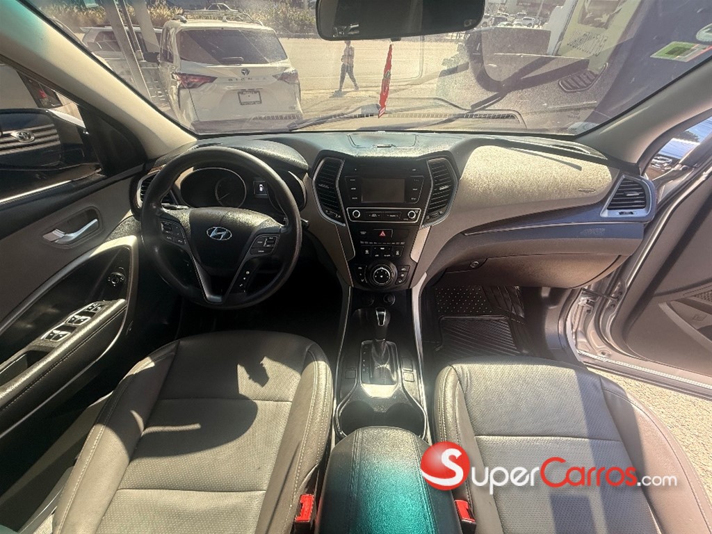2018 Hyundai Santa Fe — foto 6 / 12