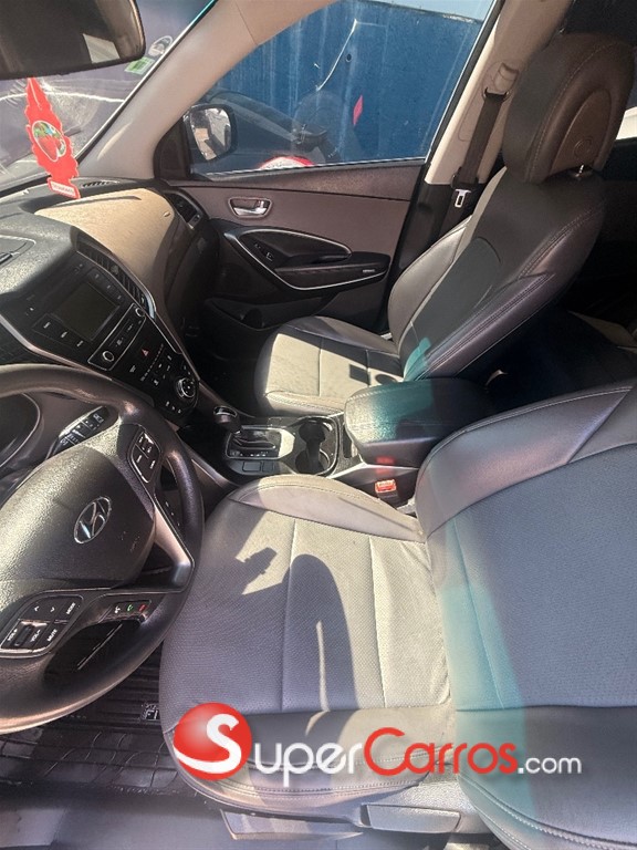 2018 Hyundai Santa Fe — foto 12 / 12