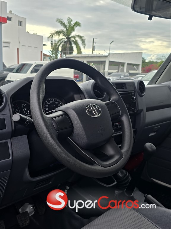 2026 Toyota Land Cruiser Serie 80 — foto 7 / 7