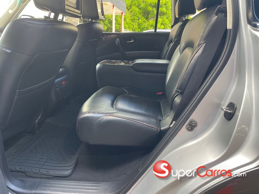 2017 Nissan Armada PLATINUM — foto 6 / 12