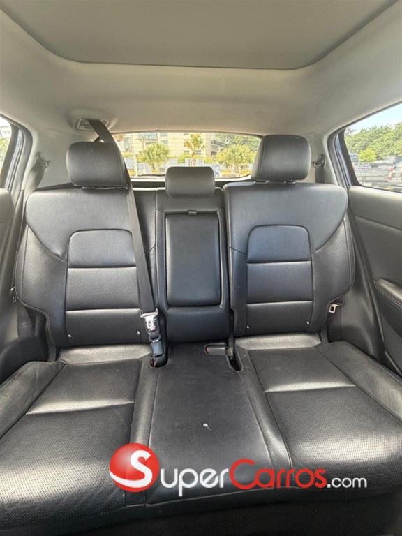 2021 Kia Sportage EX — foto 8 / 10