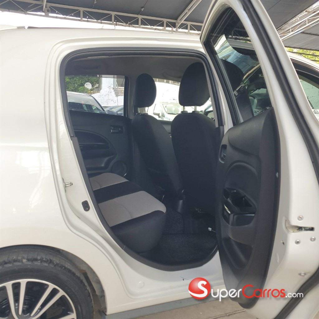 2019 Mitsubishi Motors Mirage — foto 8 / 12
