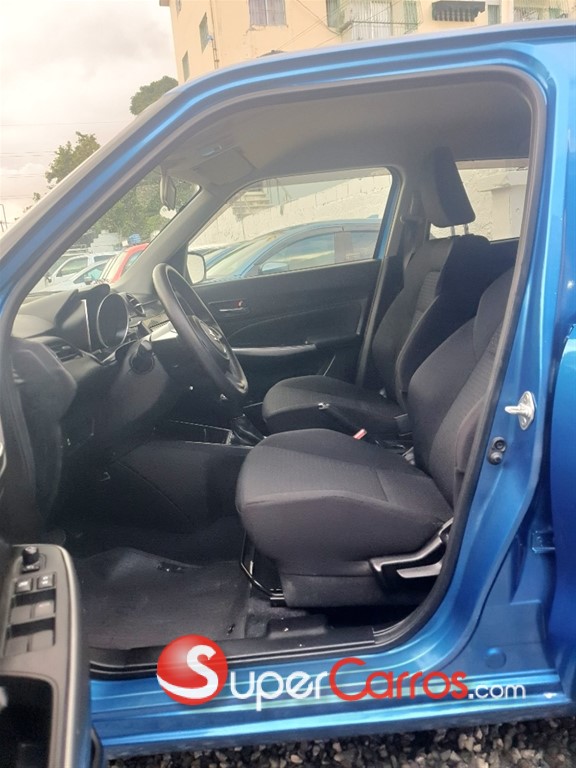 2019 Suzuki Swift — foto 9 / 12