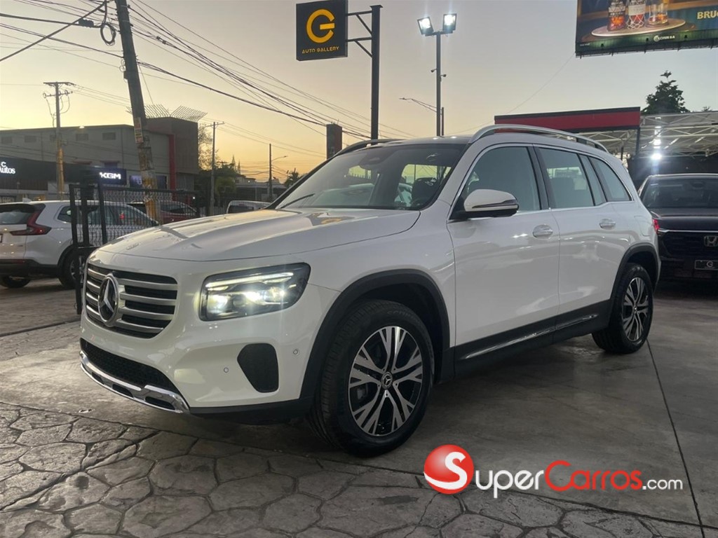 2025 Mercedes-Benz Clase GLB 200 Progressive — foto 3 / 12