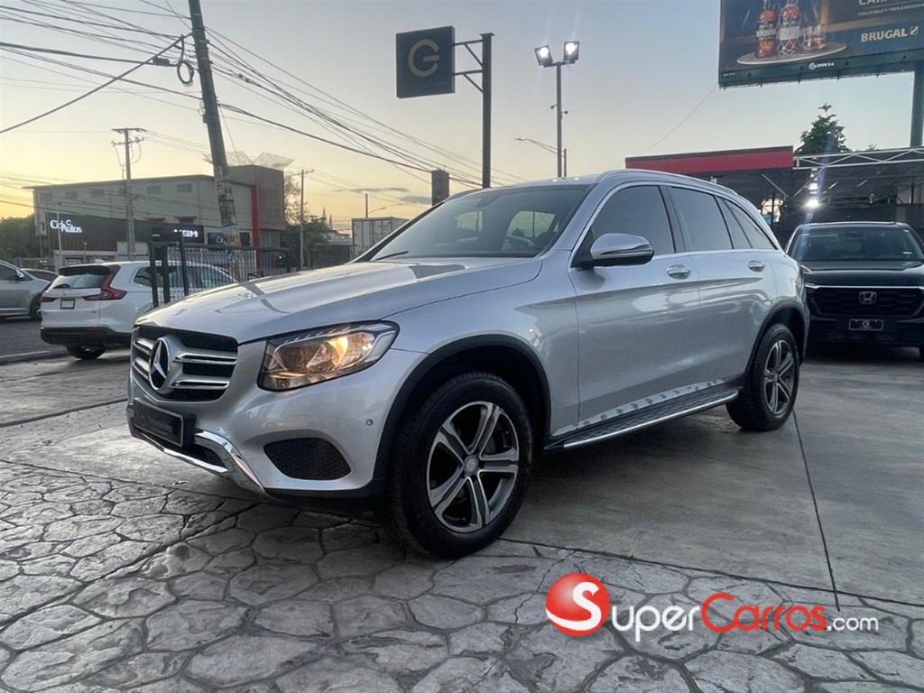 2016 Mercedes-Benz Clase GLC 300 AMG — foto 3 / 10
