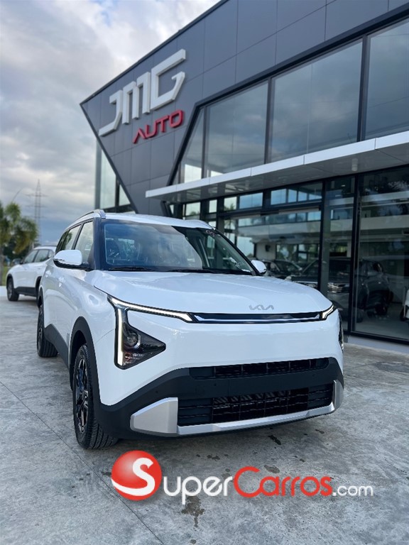 2027 Kia Carens
