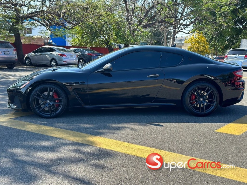 2018 Maserati Gran Turismo MC — foto 7 / 7
