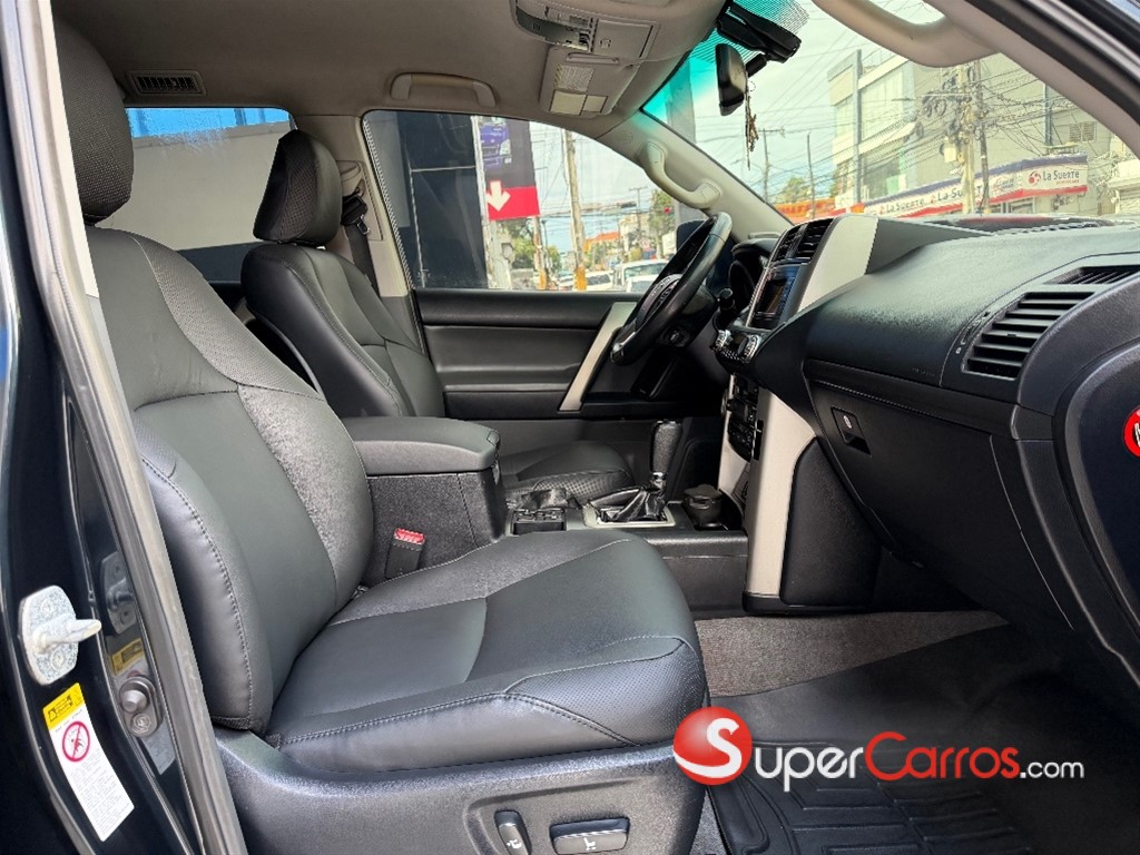 2011 Toyota Land Cruiser Prado VX — foto 4 / 9