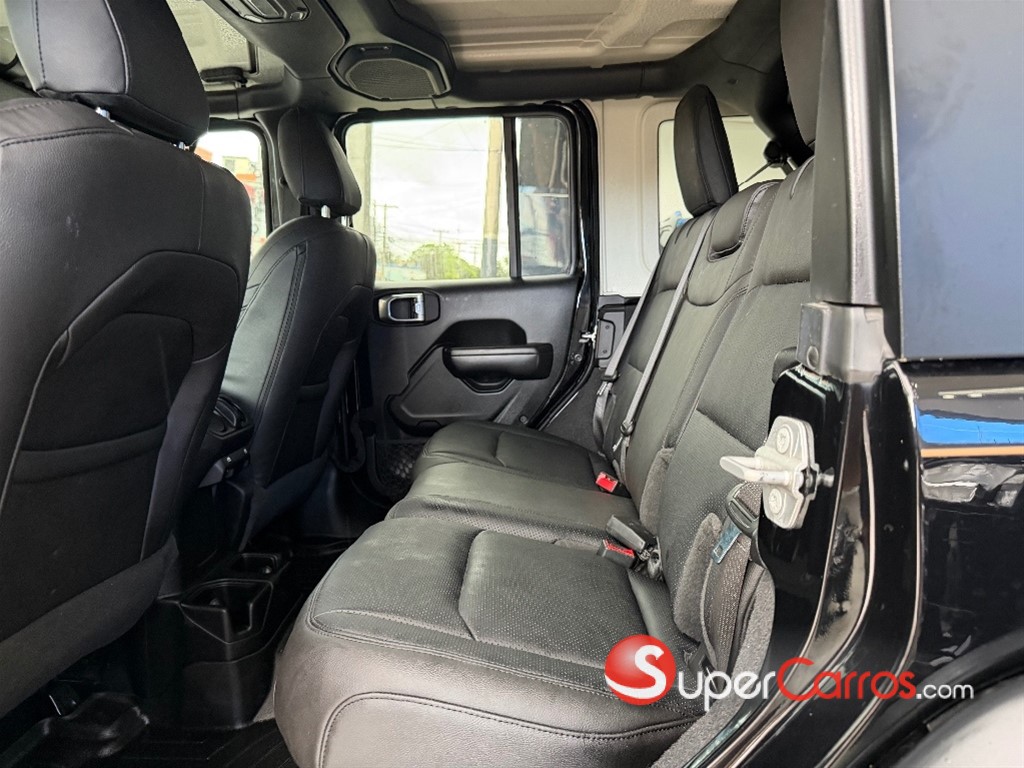 2021 Jeep Wrangler Unlimited Sport — foto 7 / 9