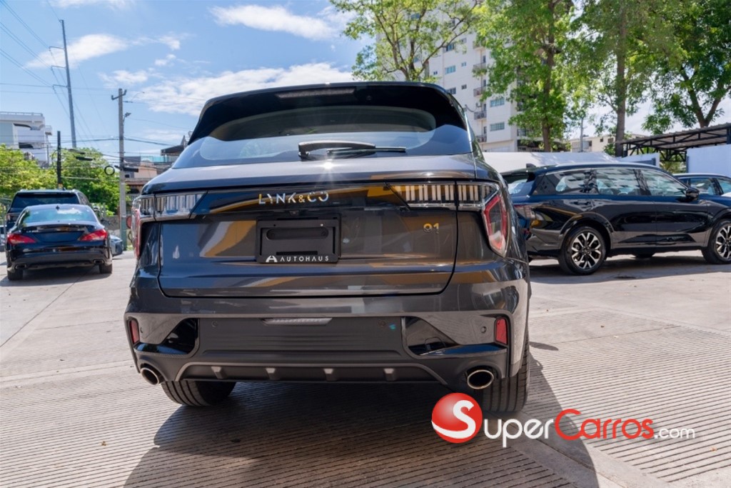 2025 Lynk CO 01 Louder Pro — foto 3 / 9