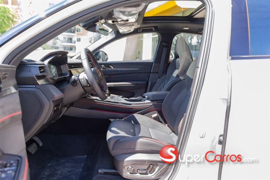 2026 Lynk CO 05 Hyper Halo — foto 8 / 8