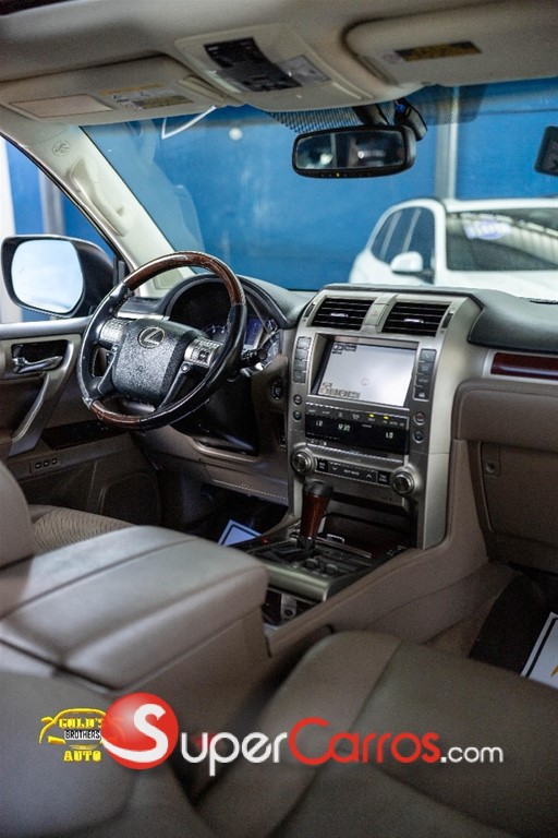 2017 Lexus GX 460 Luxury — foto 9 / 12