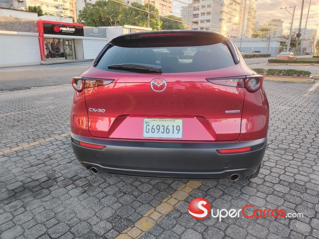 2024 Mazda CX-30 GT — foto 7 / 10