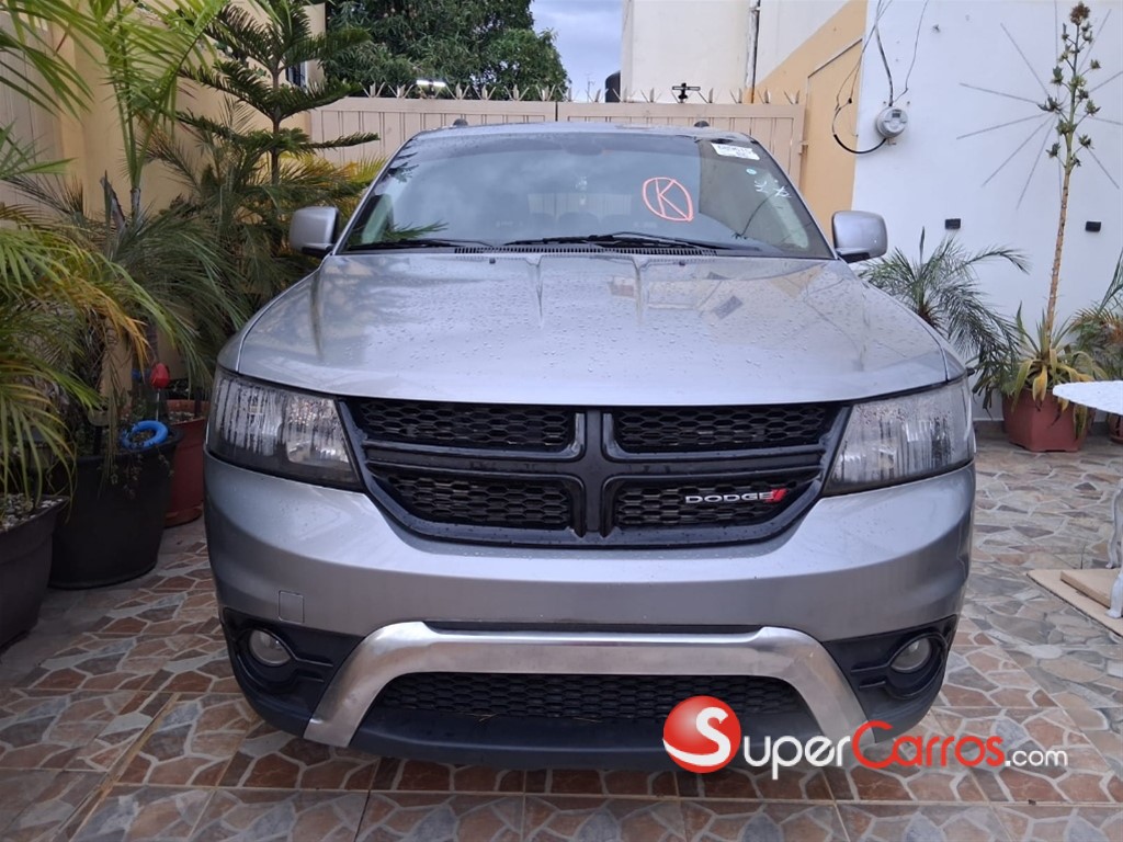 2020 Dodge Journey Crossroad — foto 2 / 11